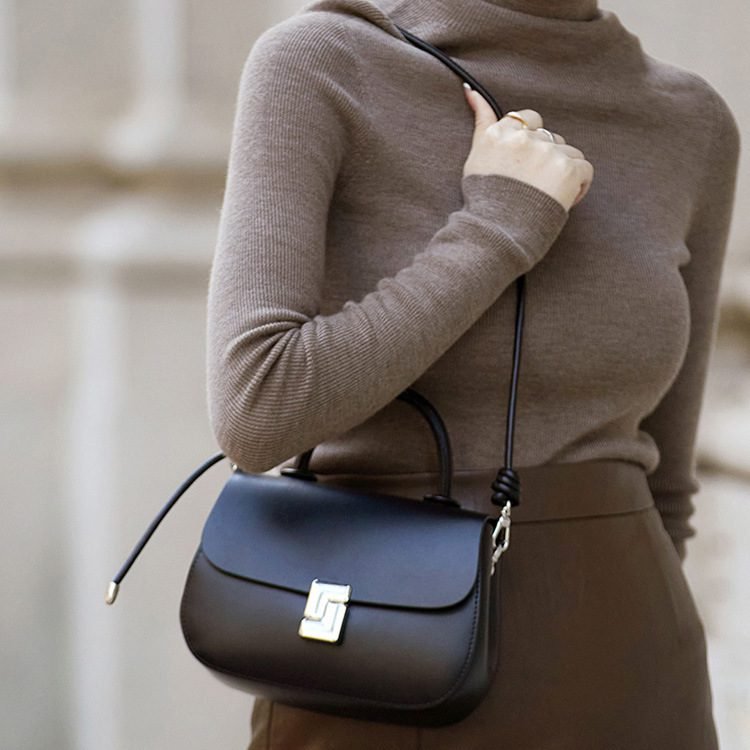 The Exquisite Leather Saddle - Image 3