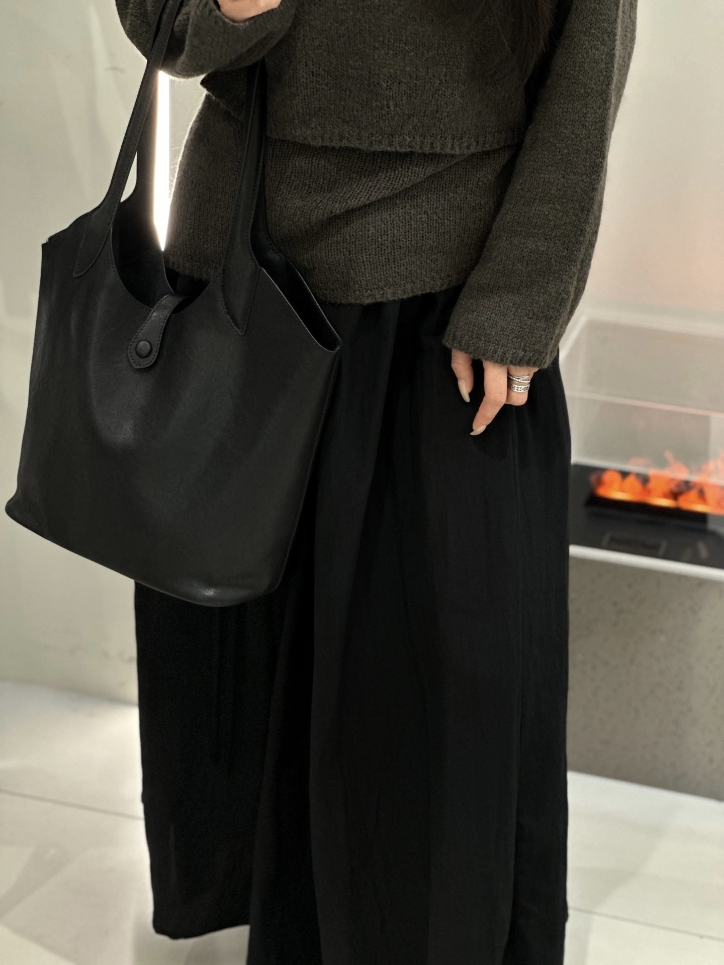 The High-End Leather Basket Bag - Image 2